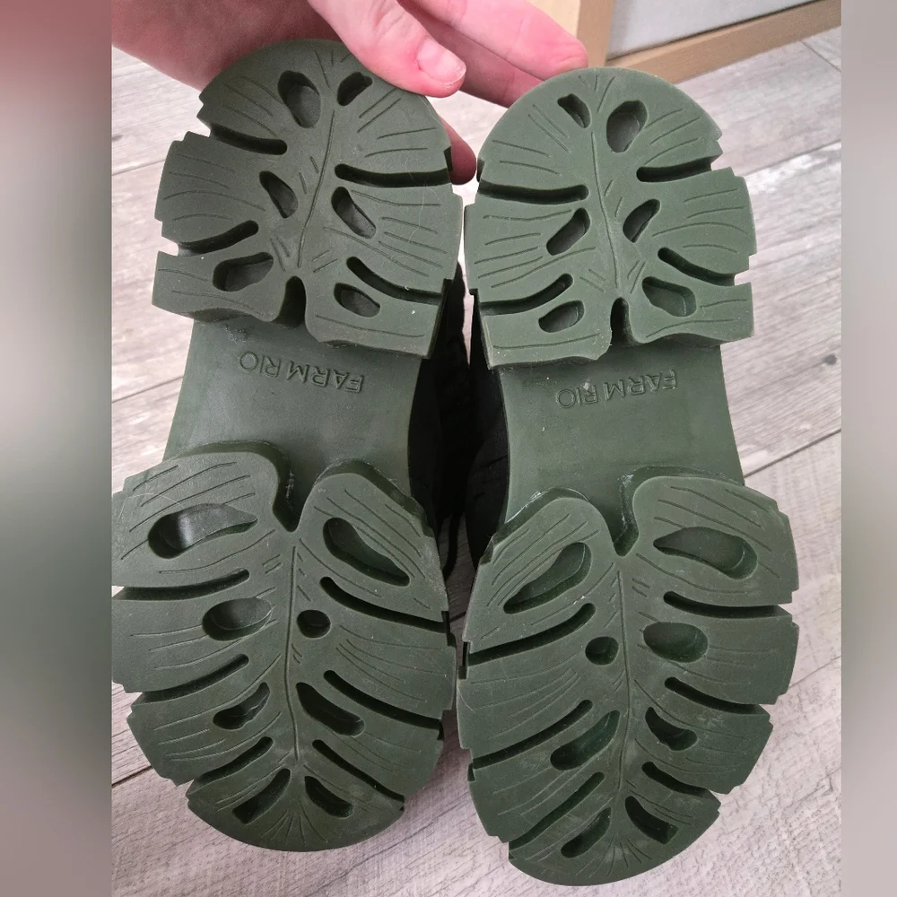 FARM RIO Lug Sole Bootie size 8